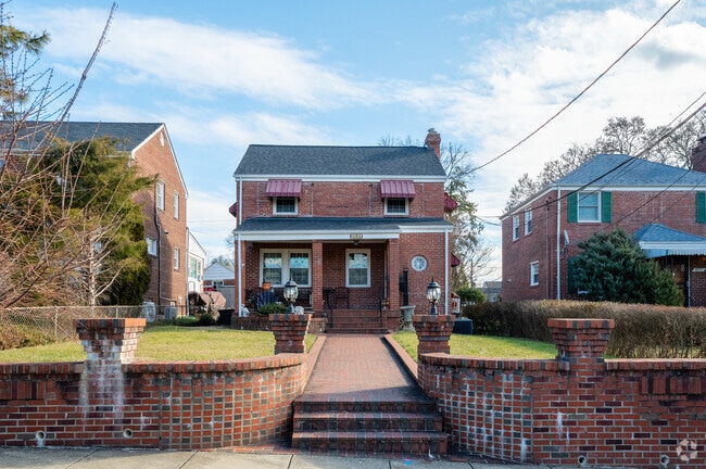 Families have many choices when looking for a home in Brightwood.