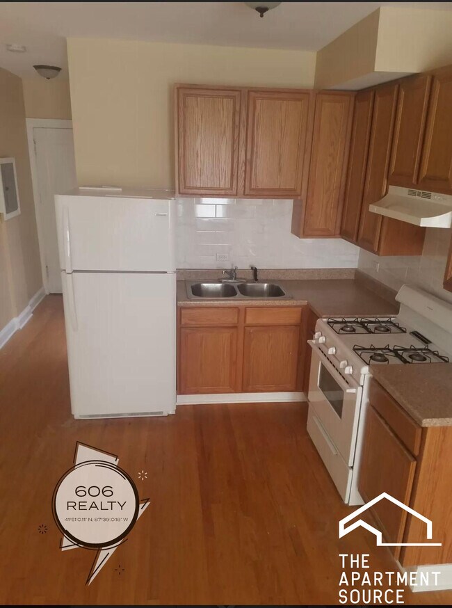 2144 Clarence Ave Unit 1, Berwyn, IL 60402