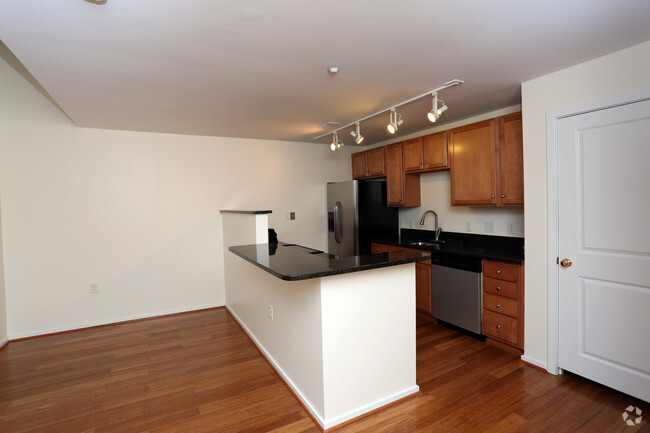 1113 SF 0 Bedroom-Eat-In Kitchen