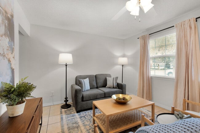 The Flats at Midtown, Mobile, AL 36606 - photo 2