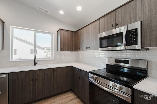 2090 W Penstemon St, Kuna, ID 83634 - photo 7