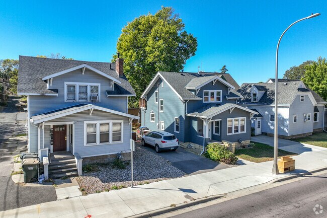 Single-family homes make up the majority of residences in the Five Corners neighborhood.