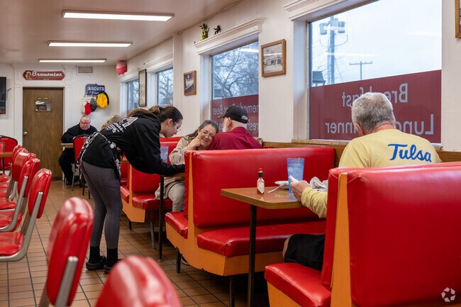 Brownies Hamburgers is the well-known hamburger stand outside Sunrise Terrace.