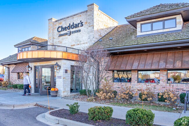 Cheddar's Scratch Kitchen is a popular restaurant in White Caps.
