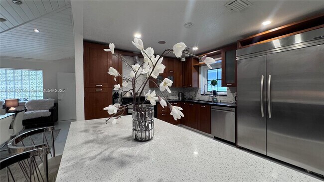 1332 Van Buren St, Hollywood, FL 33019 - photo 5