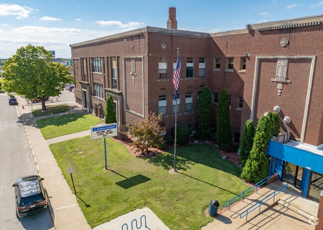 The student population of Joshua Academy is 252 and the school serves K-6.