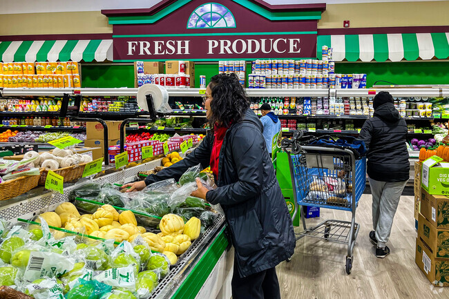 Santana Grocery has a great selection of fresh produce in Battle Monument, NJ.