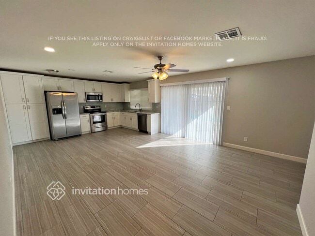 2461 E Manhatton Dr, Tempe, AZ 85282 - photo 4