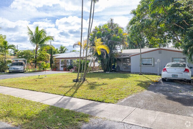 Terracotta roofs enrich the ranch-style homes of Sunray West.