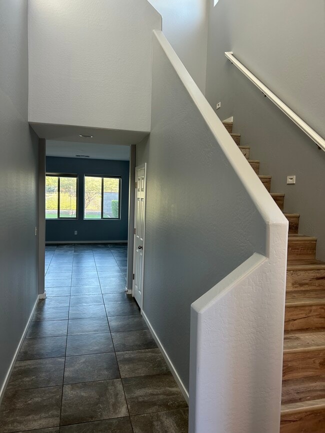 2169 N 209th Dr, Buckeye, AZ 85396 - photo 4