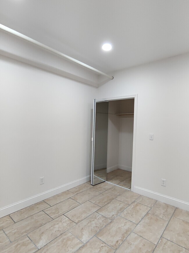 27 Egremont Rd unit 1, Brighton, MA 02135 - photo 7