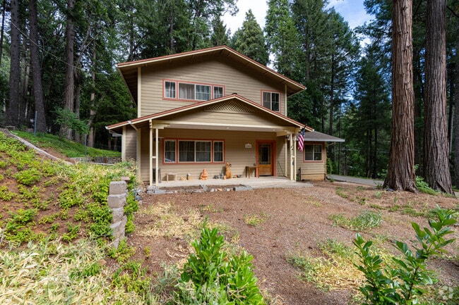 Craftsman cottages are typically found close to Route 50.