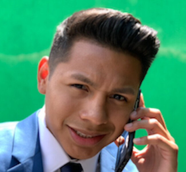 Agent Photo