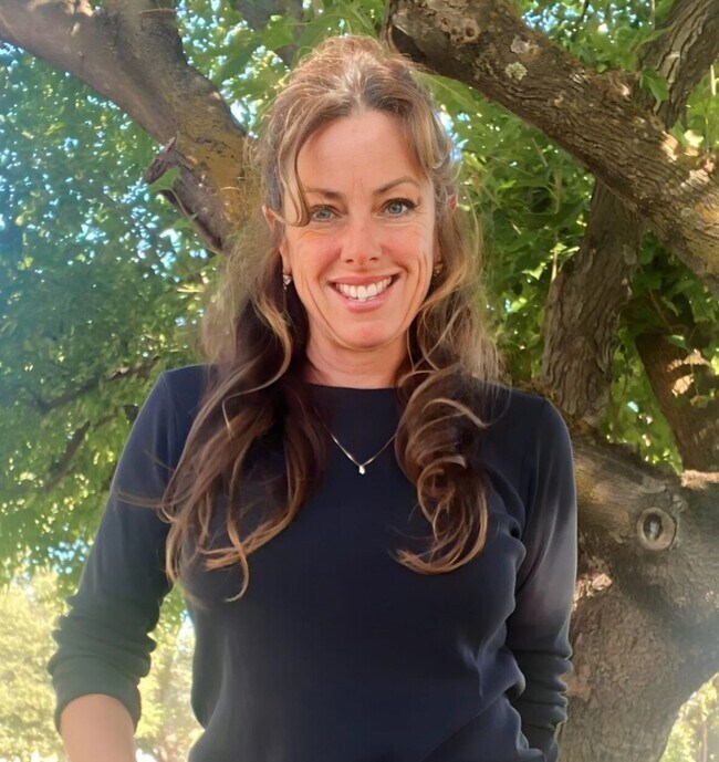 Debbie Newton