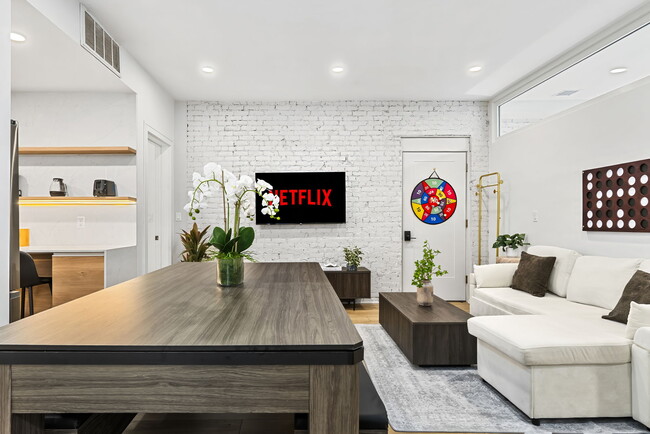 1566 Beacon St, Brookline, MA 02446 - photo 3