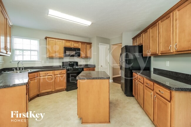 5435 Yellow Pine Dr, McDonough, GA 30252 - photo 6