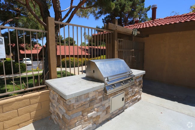 The Arches at Regional Center West, Palmdale, CA 93551 - photo 5