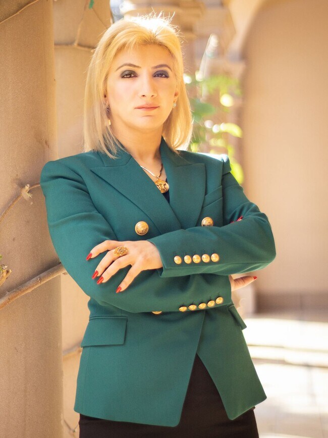 Agent Photo