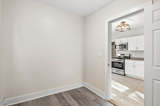 202 N 1st St unit 2, Paterson, NJ 07522 - photo 7