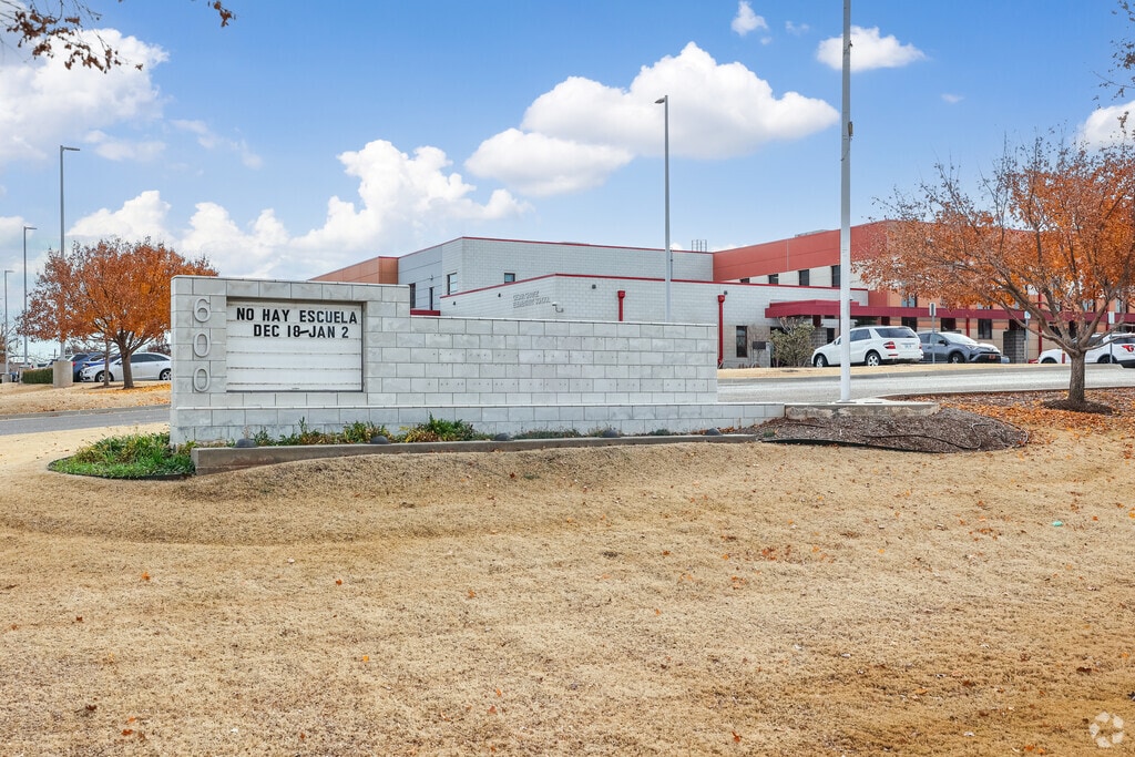 The César Chávez Elementary School Family transforms the lives of their scholars.