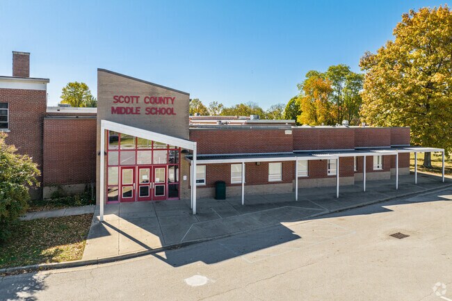 Students can attend Scott County Middle School.