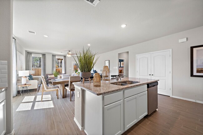 8002 Coral Dr unit 36582233, Texas City, TX 77591 - photo 7