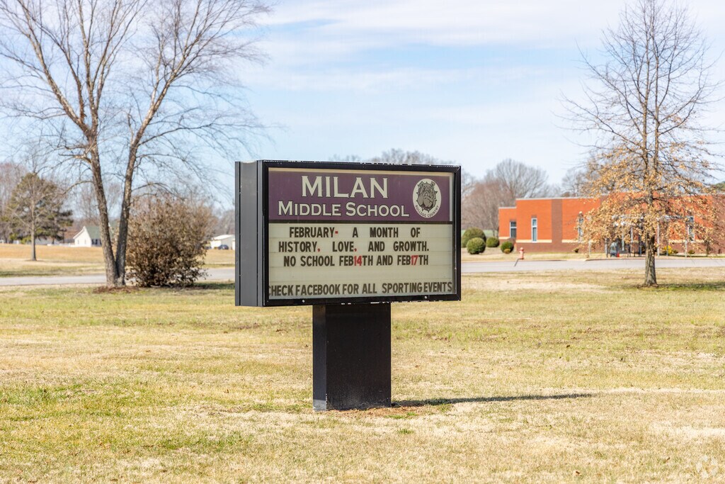 Milan Middle School offers education to students in grades 5-8.
