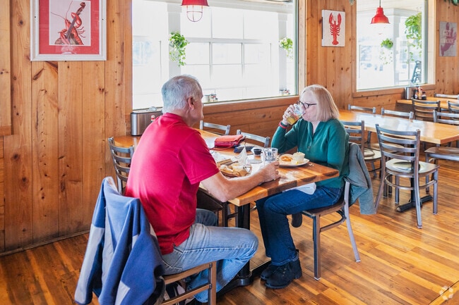 Families love to eat fresh local seafood at The Claw House on Marsh Walk in Murrells Inlet.