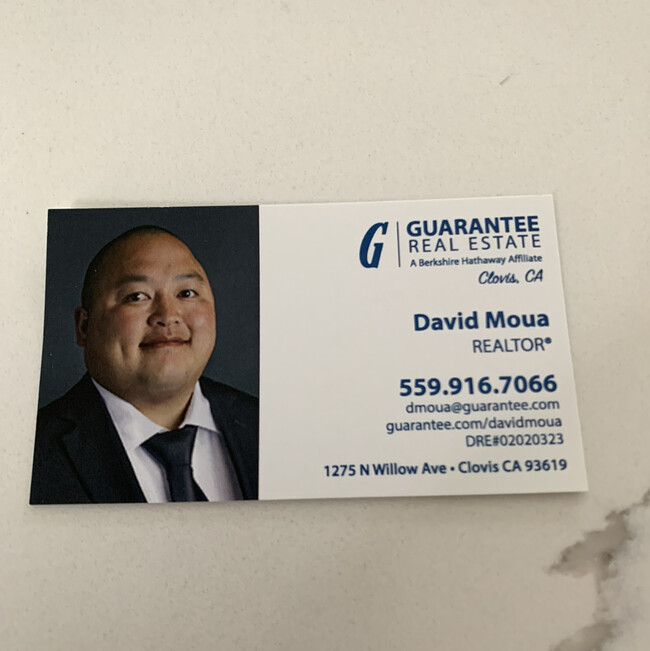 Agent Photo