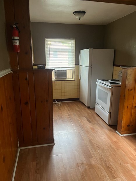 3126 Bracken Woods Ln unit 3, Cincinnati, OH 45211 - photo 3