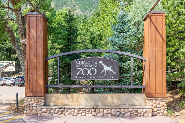 The Cheyenne Mountain Zoo has over 700 animals in Broadmoor Bluff.