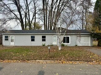 1225 13th St SE, Saint Cloud, MN 56304