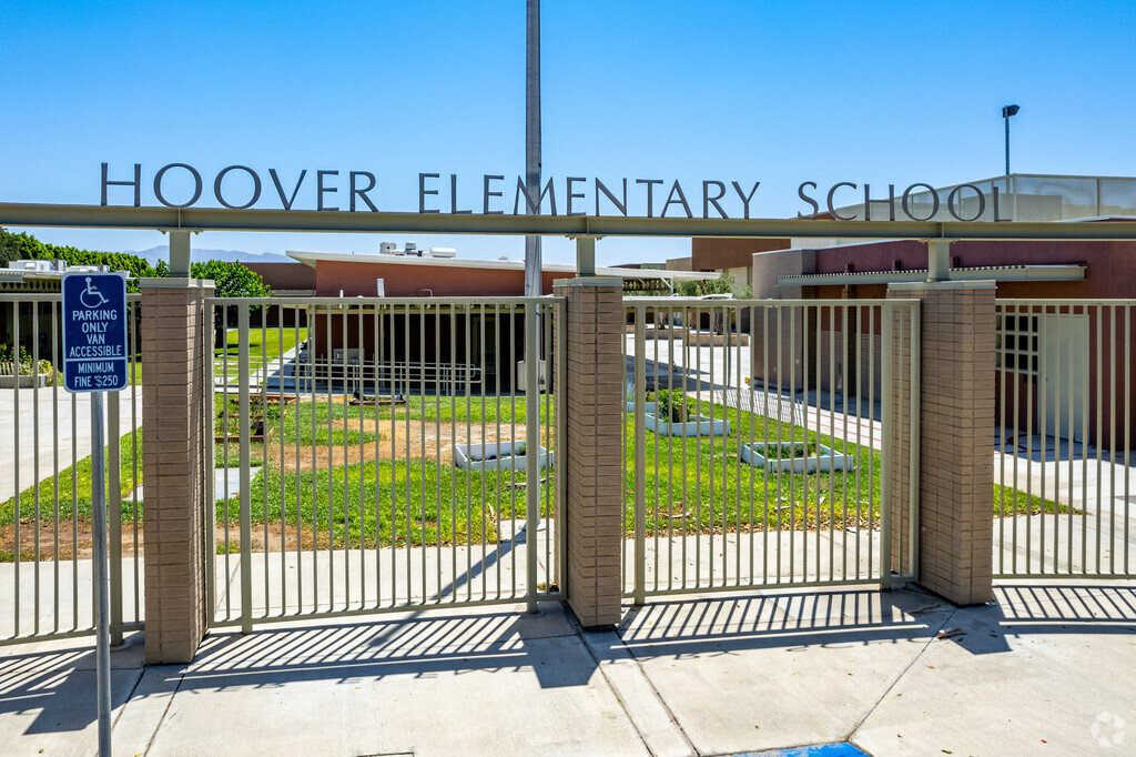 Herbert Hoover Elementary School is home of the Hornets.