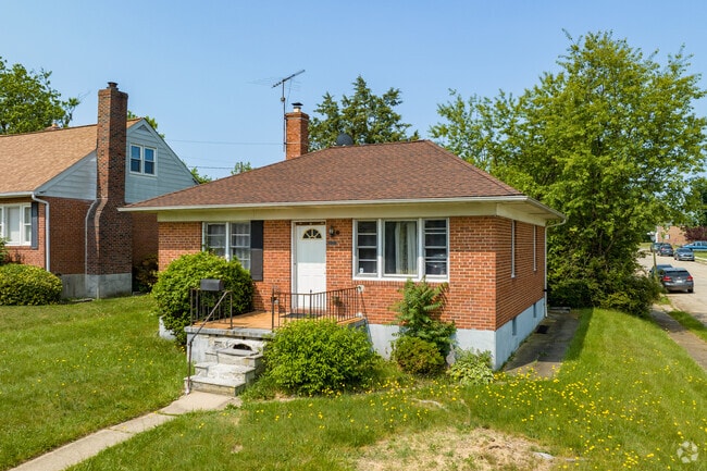 Smaller brick homes are great options for those looking for their starter home in Parkville.