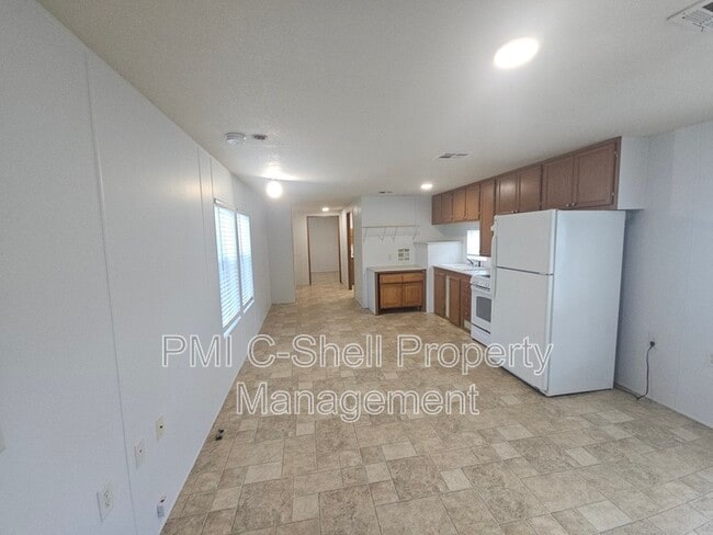 3902 Bowens Ct, Milton, FL 32571 - photo 3