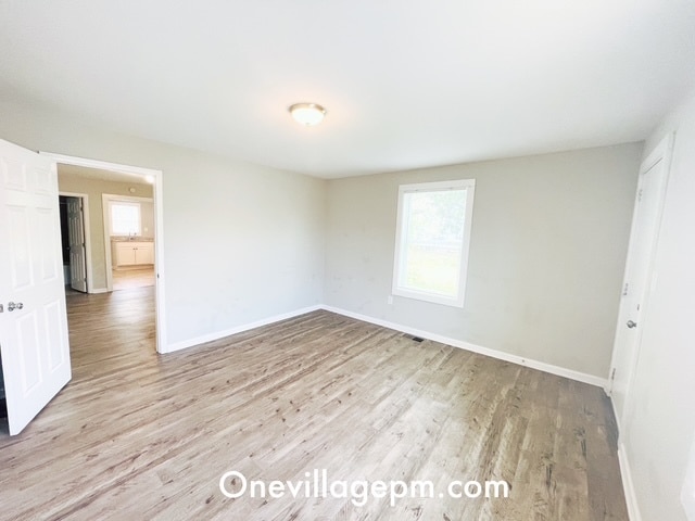 909 Harris St, Burlington, NC 27217 - photo 3