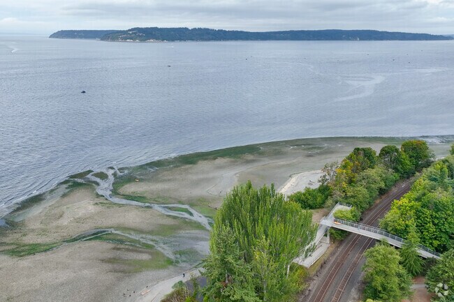 Lake Serene locals enjoy scenic trails leading to Puget Sound at Meadowdale Beach Park.