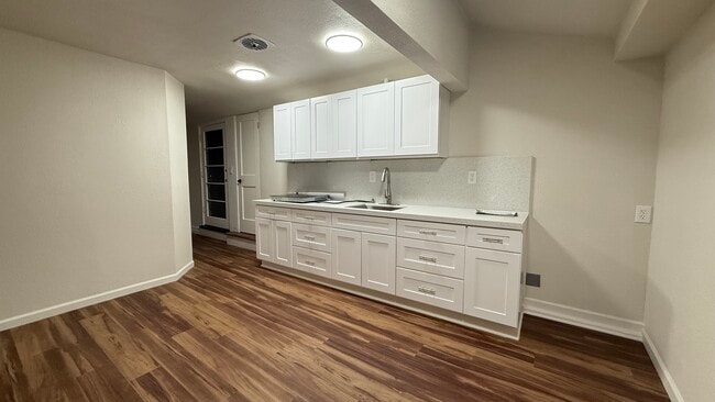 4400 N Lakewood Blvd unit 4400 AND A HALF, Long Beach, CA 90808 - photo 2