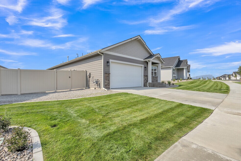 6619 Coeur Terre St unit 36628125, Coeur D'Alene, ID 83815 - photo 1