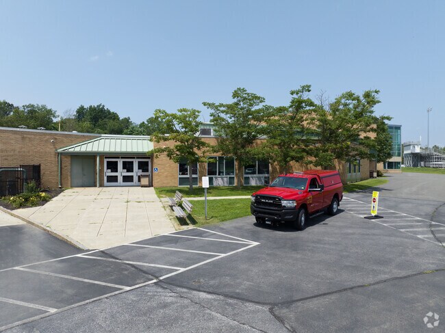 Schuylerville Elementary school is located in Saratoga County serving the grades of K-5.