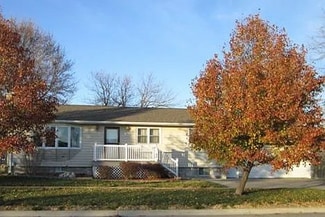 404 E 10th St, Kearney, NE 68847