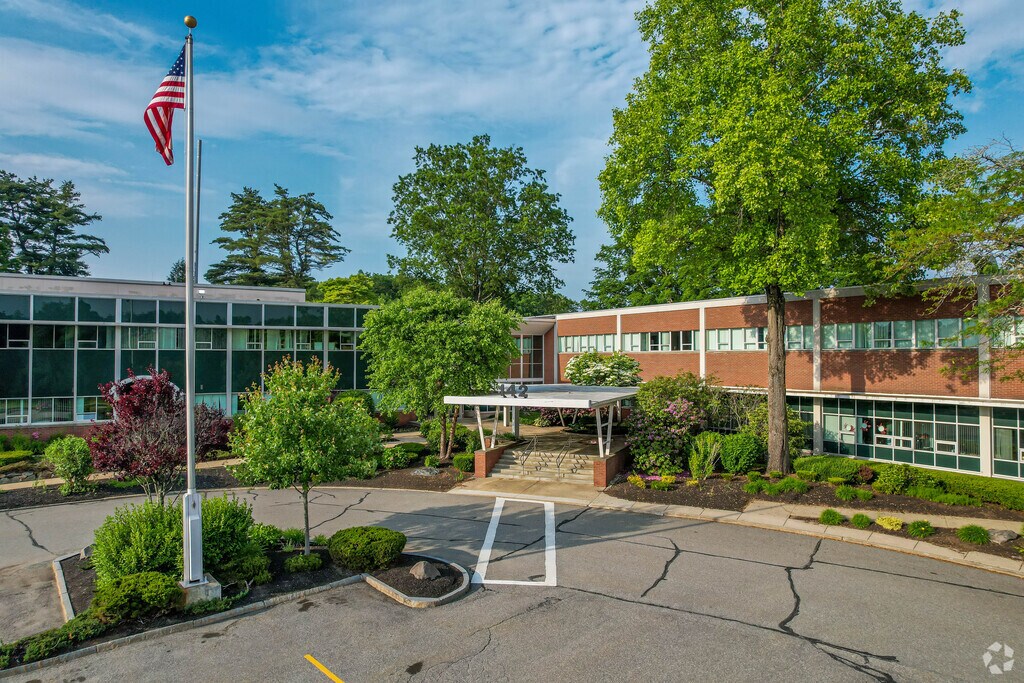 Corwin-Russell School At Broccoli Hall in Lincoln Sudbury.