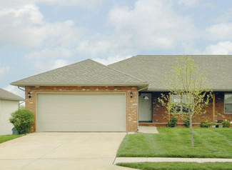 1012-1014 N 26th St, Ozark, MO 65721