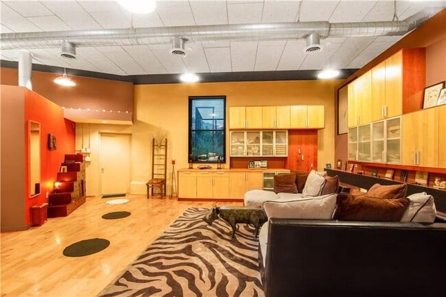 847 Weeden St, Pawtucket, RI 02860 - photo 4