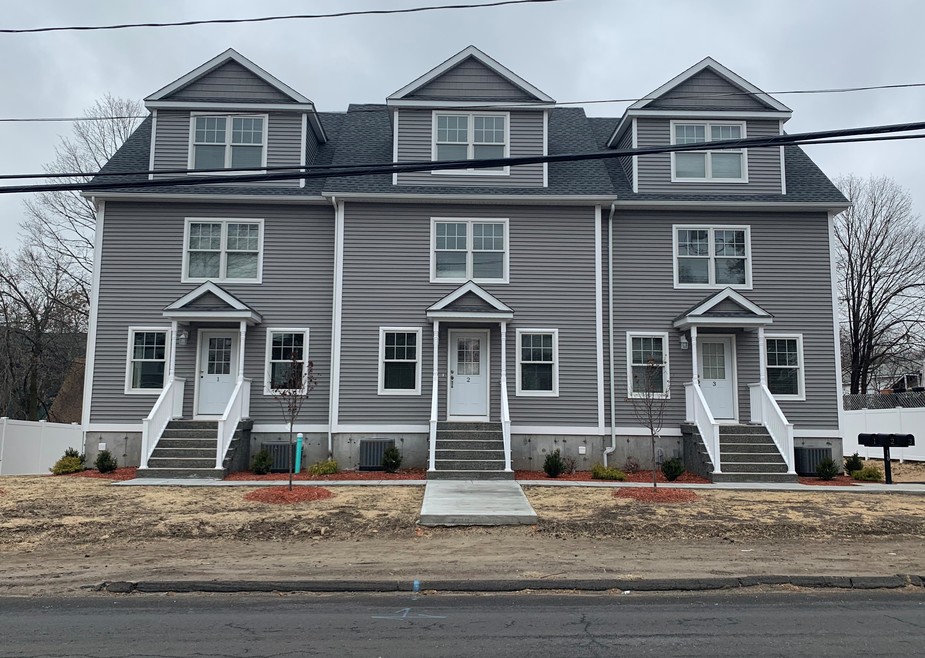 16 Balmforth Ave unit 2, Danbury, CT 06810 - photo 1