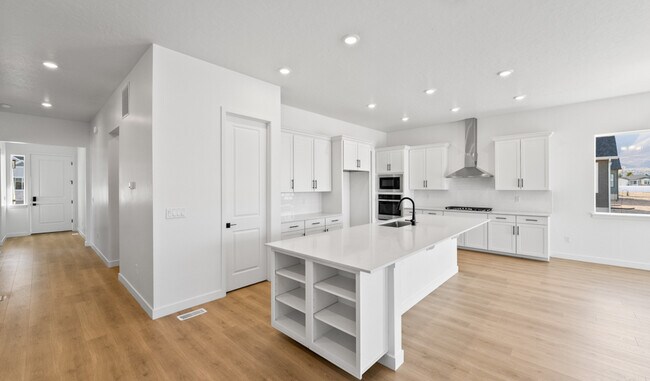 3170 E 1086 S, Spanish Fork, UT 84660 - photo 4