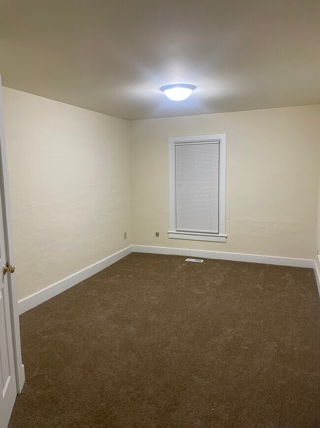 2907 Austin St, East Troy, WI 53120 - photo 7