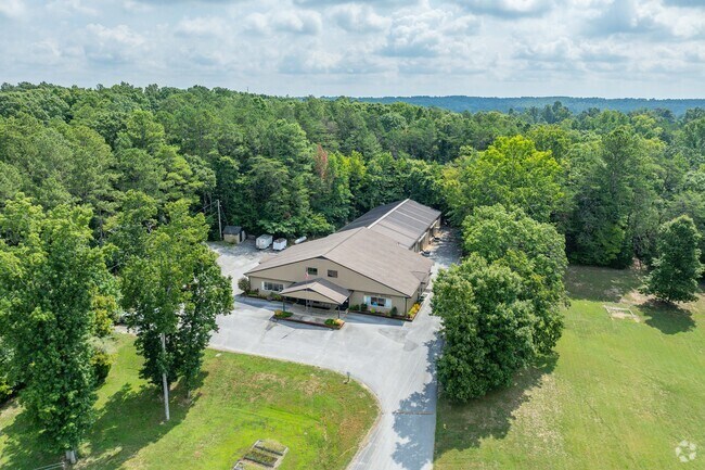 Lester Coon Adventist is a private school in Collgedale.