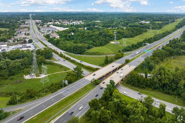 Highways I-70, I-40, and I-29 all cross through Ellicott City.