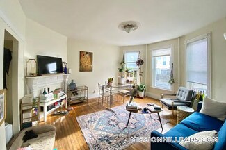 53 Hillside St Unit 3, Boston, MA 02120